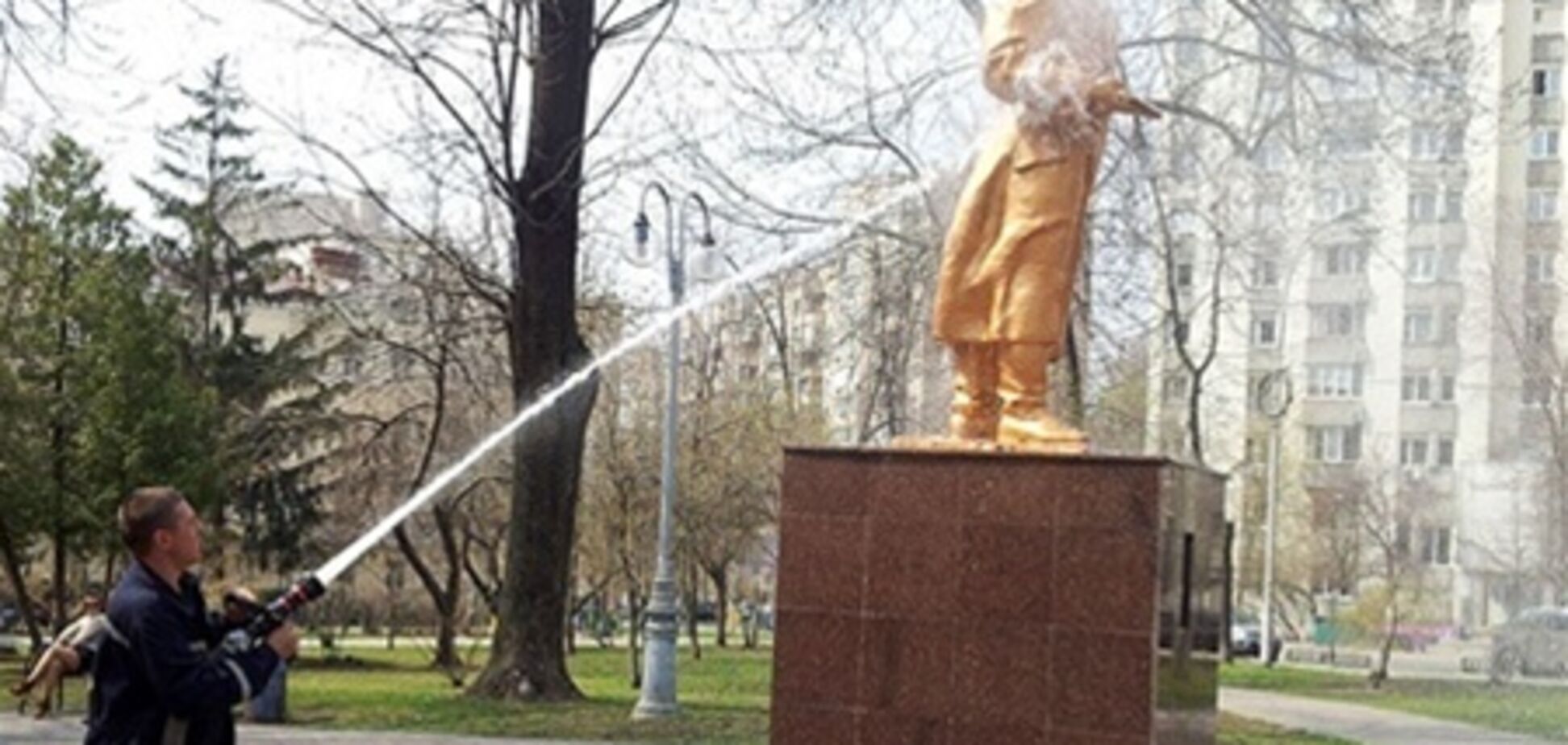В Киеве на второй субботник пришли 106 тысяч человек