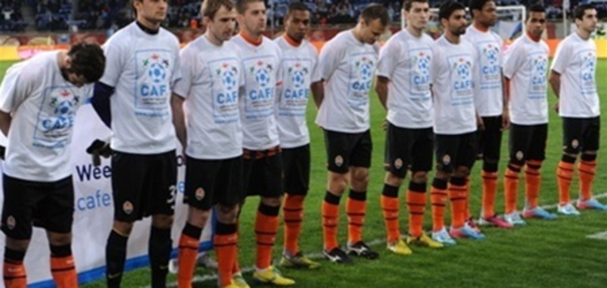 Премьер-лига. 'Шахтеру' светит 'Золотой матч'