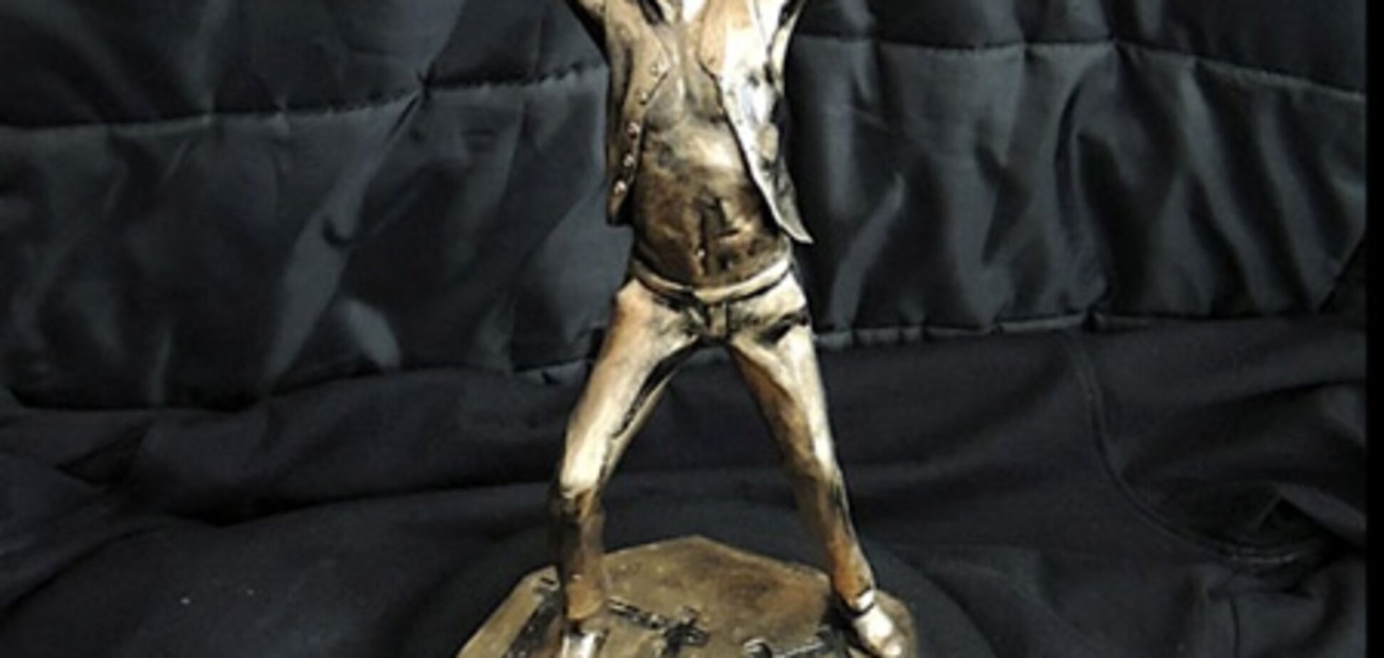 У Києві пройде виставка скульптур' зірок' світової рок-сцени