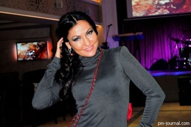 Айсина влюблена в мужчину младше себя