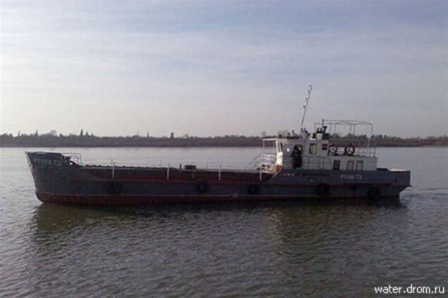 На Одещині російський суховантаж сів на мілину