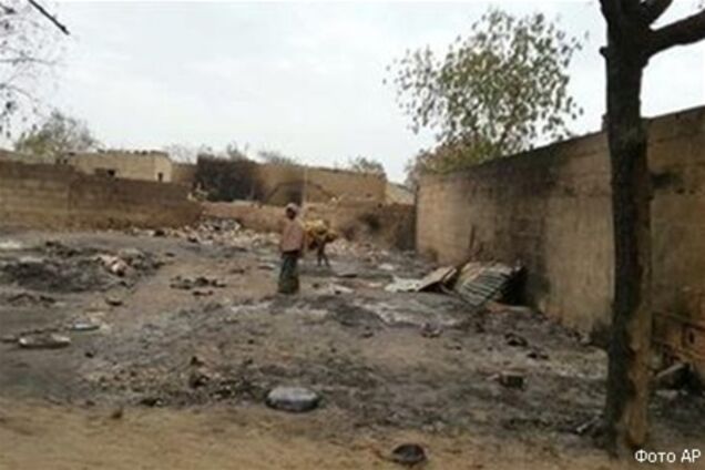 Нигерия: исламские экстремисты сожгли город и убили 185 людей