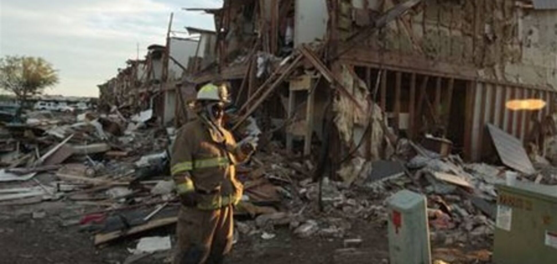 Подтверждена гибель четырех пожарных после взрыва на заводе в Техасе