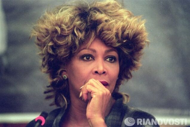 Тина Тернер получила швейцарский паспорт