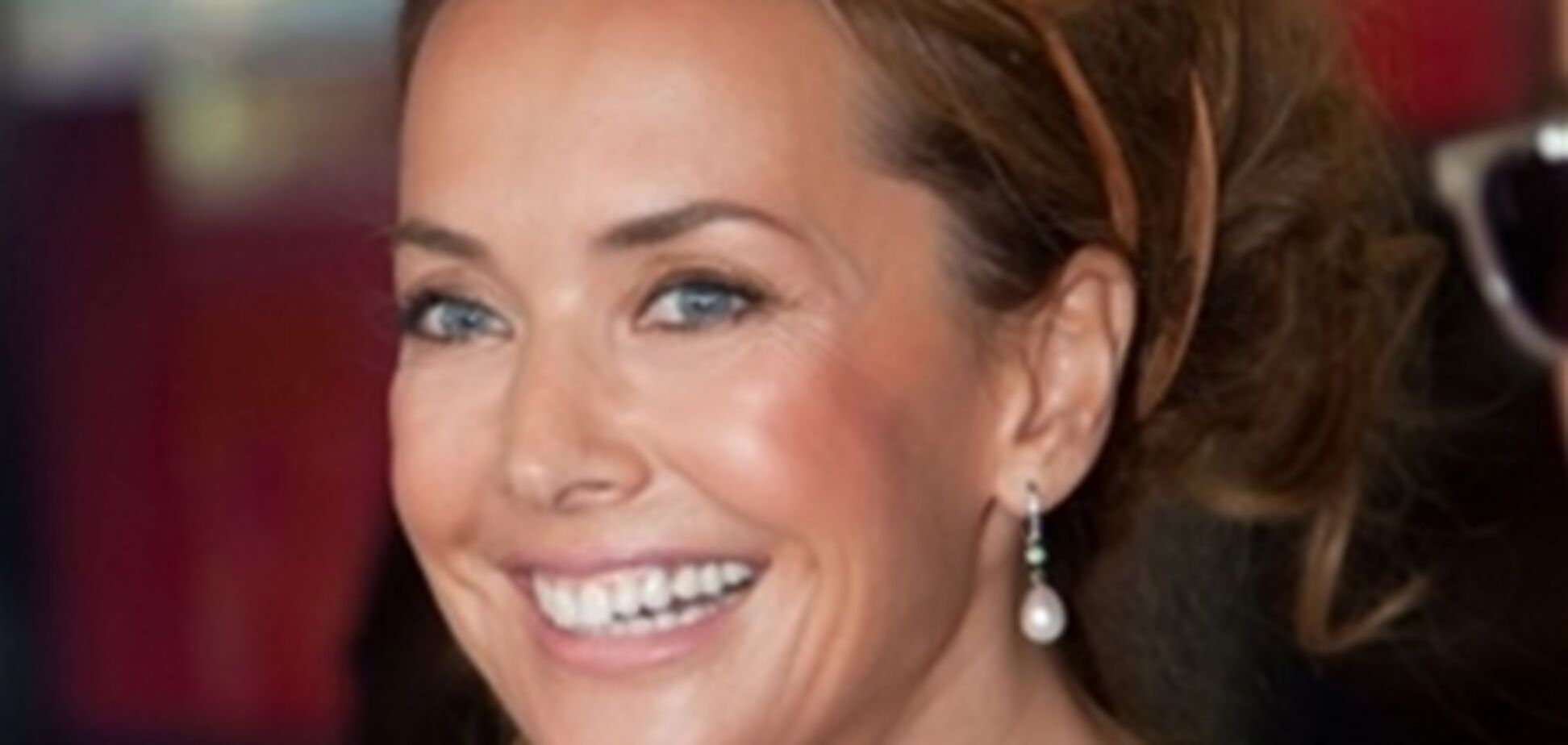 Фриске не хочет подпускать няню к малышу