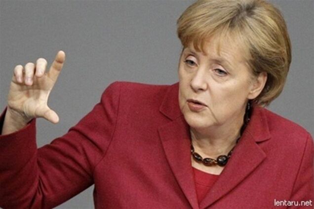 Меркель верит в силу евро