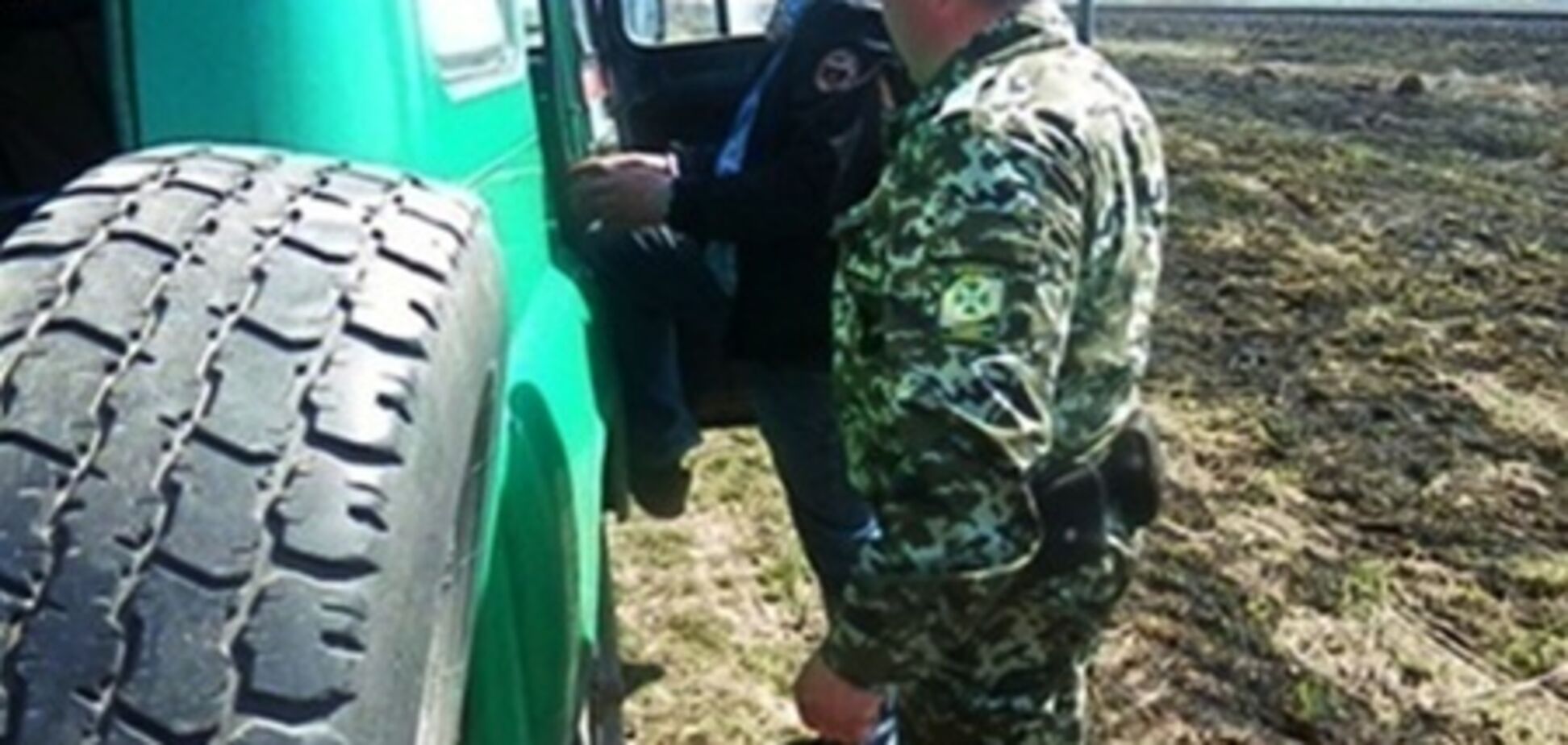 Прикордонники затримали чеського порушника, який намагався втекти з України