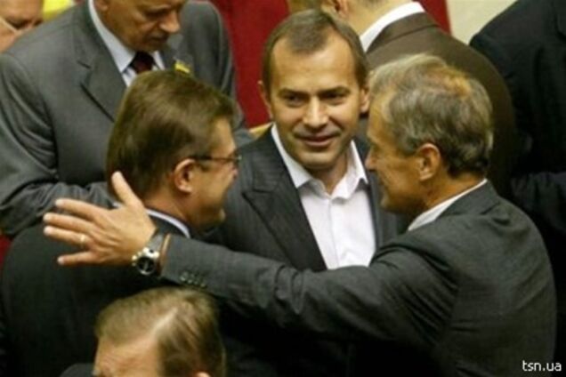 НРУ и УНП снова попытаются объединиться