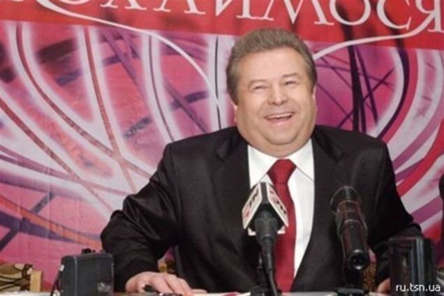 Ющенко поздравил Поплавского с 20-летием. Видео