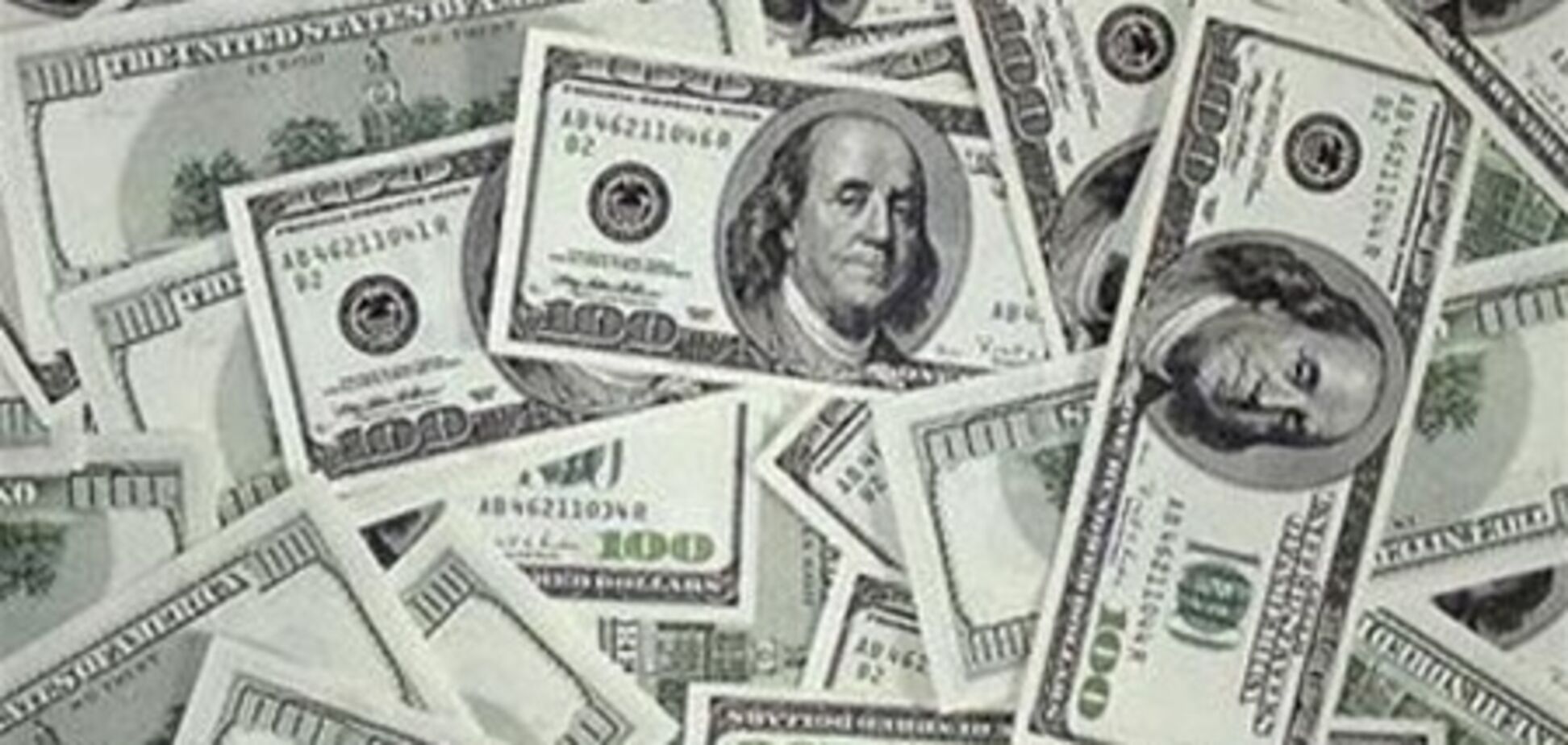 Эксперт: к концу года доллар повысится