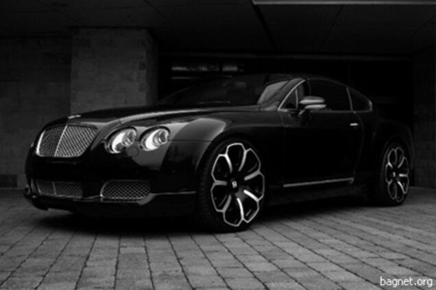 Кабмин хочет снизить пошлины на импорт авто премиум-класса