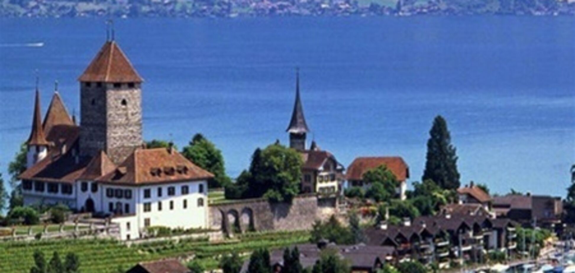 Швейцария вводит ограничение на иммиграцию 