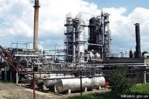 На Львівщині чоловіка обрізали труби нафтопроводу