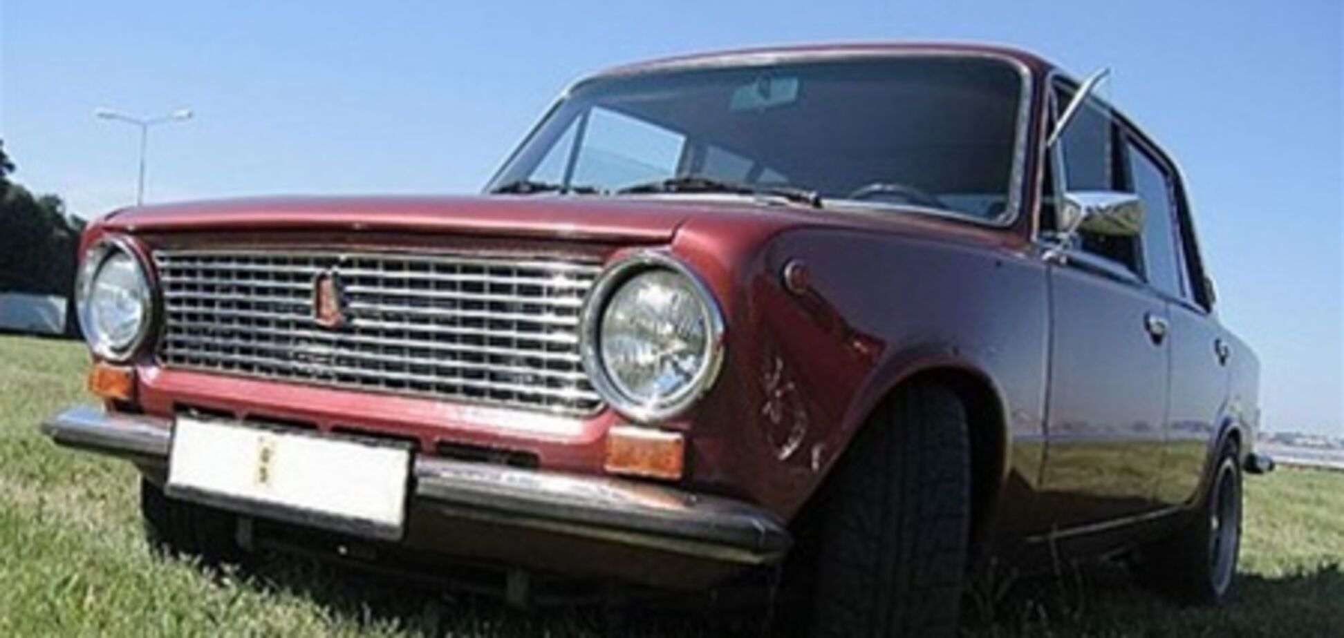 Украинцы покупают ВАЗы старше себя за $3 тыс.