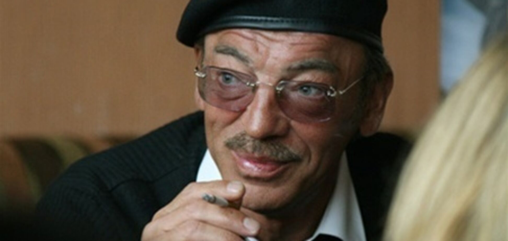 Боярский возглавил движение за права курильщиков