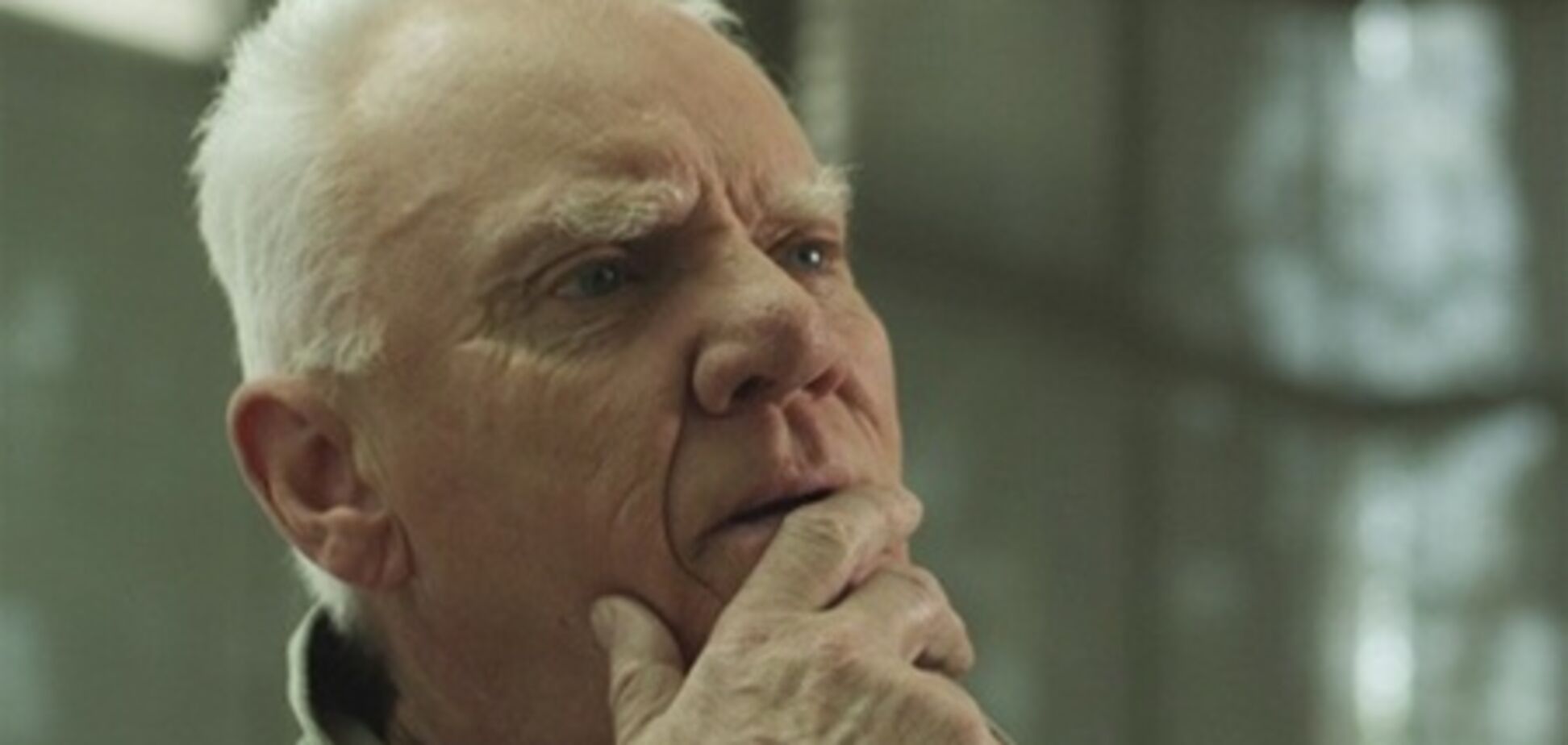 Акулы на работе