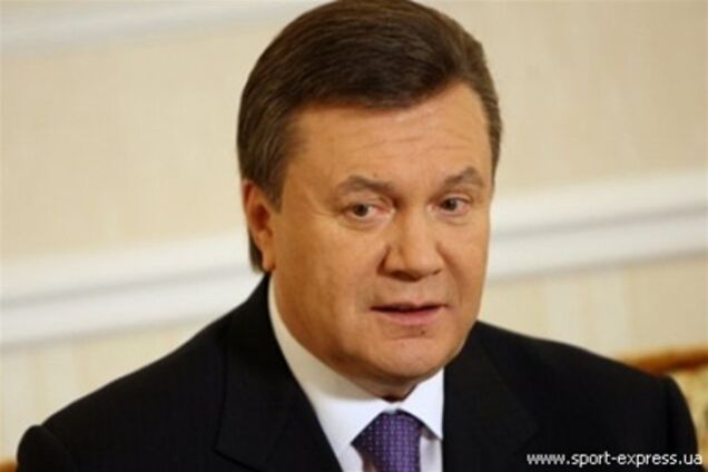 Янукович вимагає збільшити виплати чорнобильцям