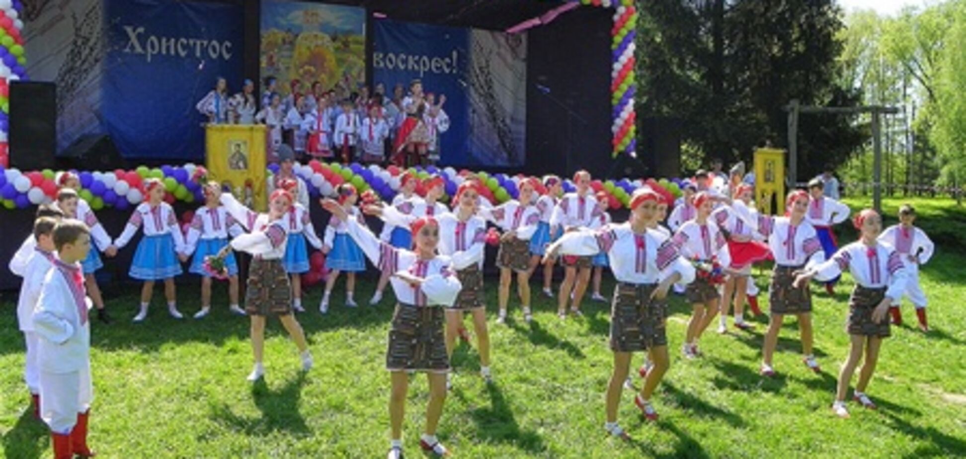 Парк 'Киевская Русь' приглашает провести майские праздники