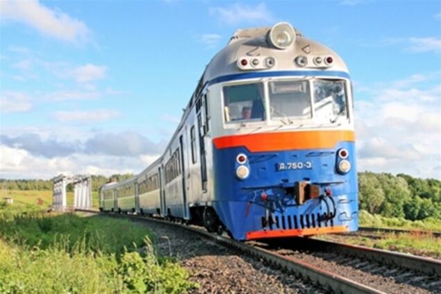 Под Ивано-Франковском горел поезд: два человека пострадали