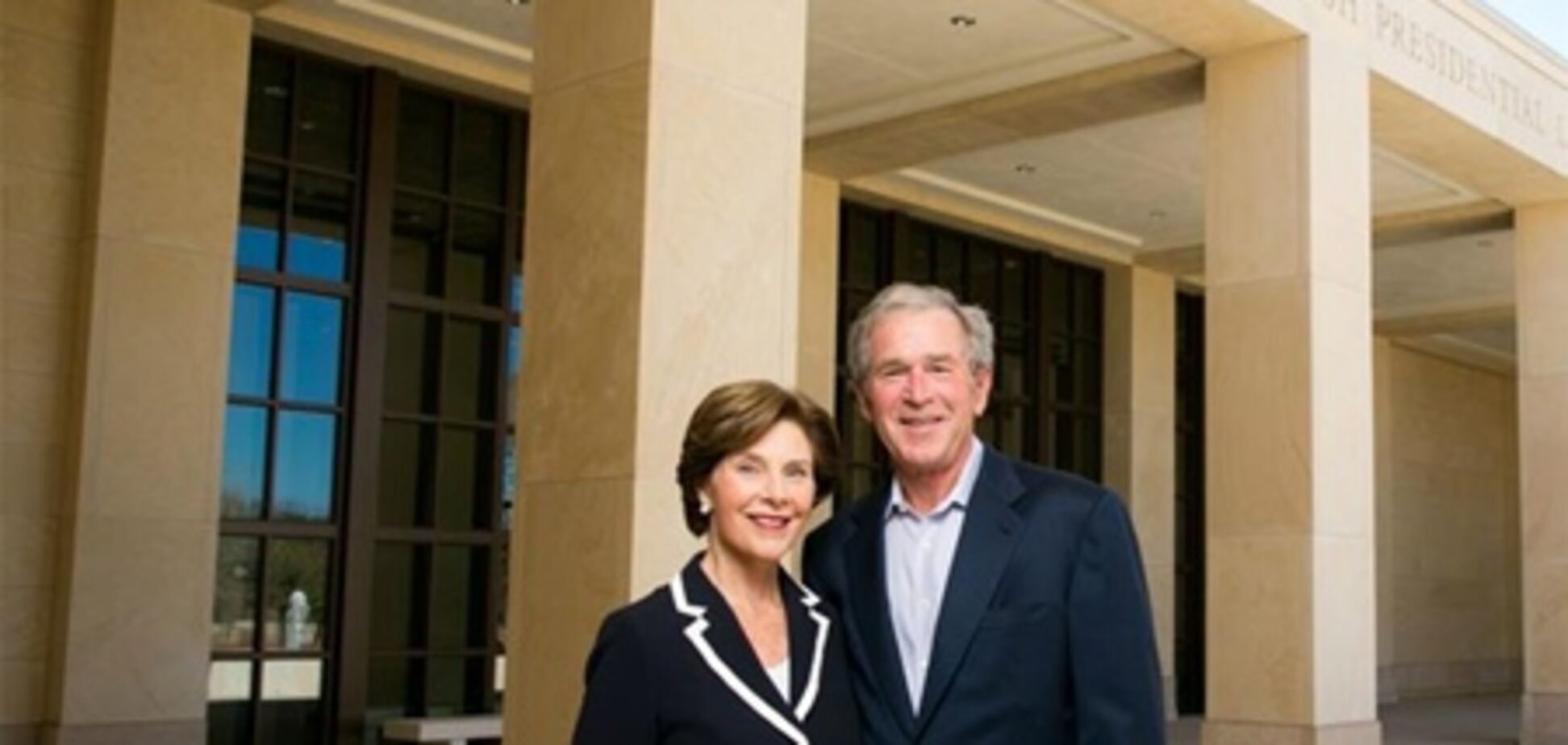 Буш-молодший урочисто відкрив свій Президентський центр
