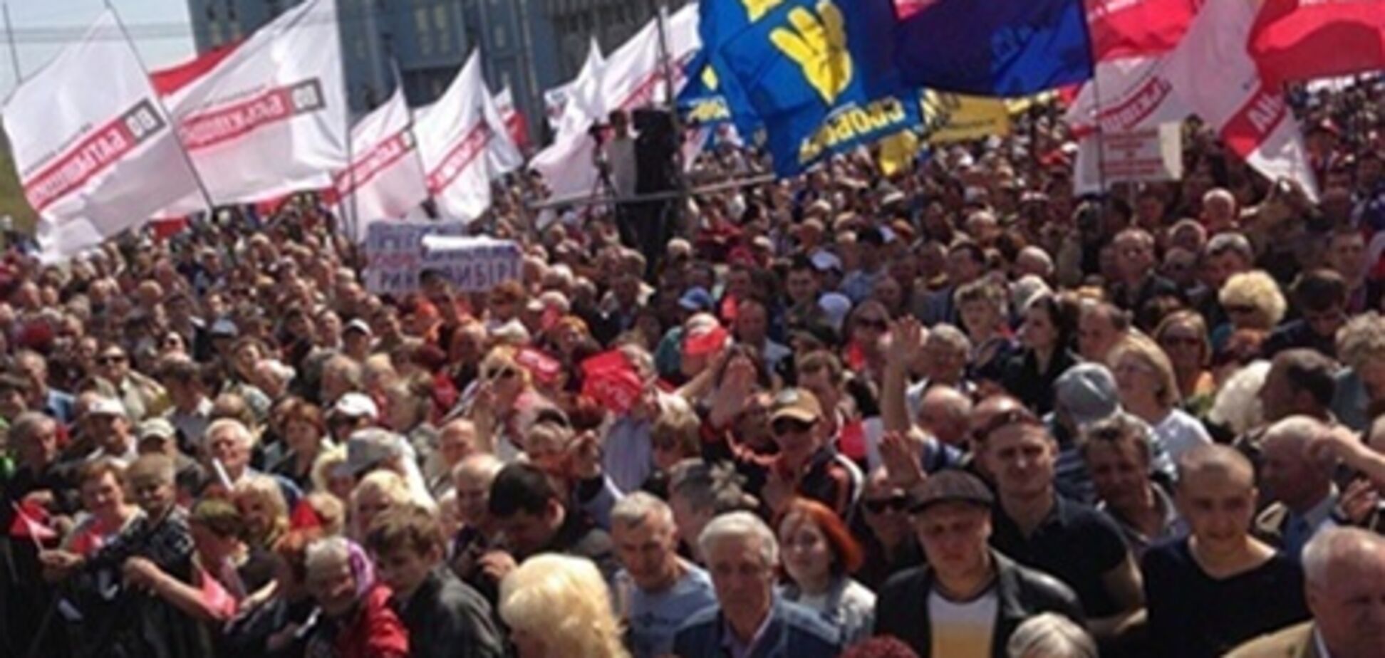 Оппозиция насчитала 8 тыс. 'повстанцев' в Сумах