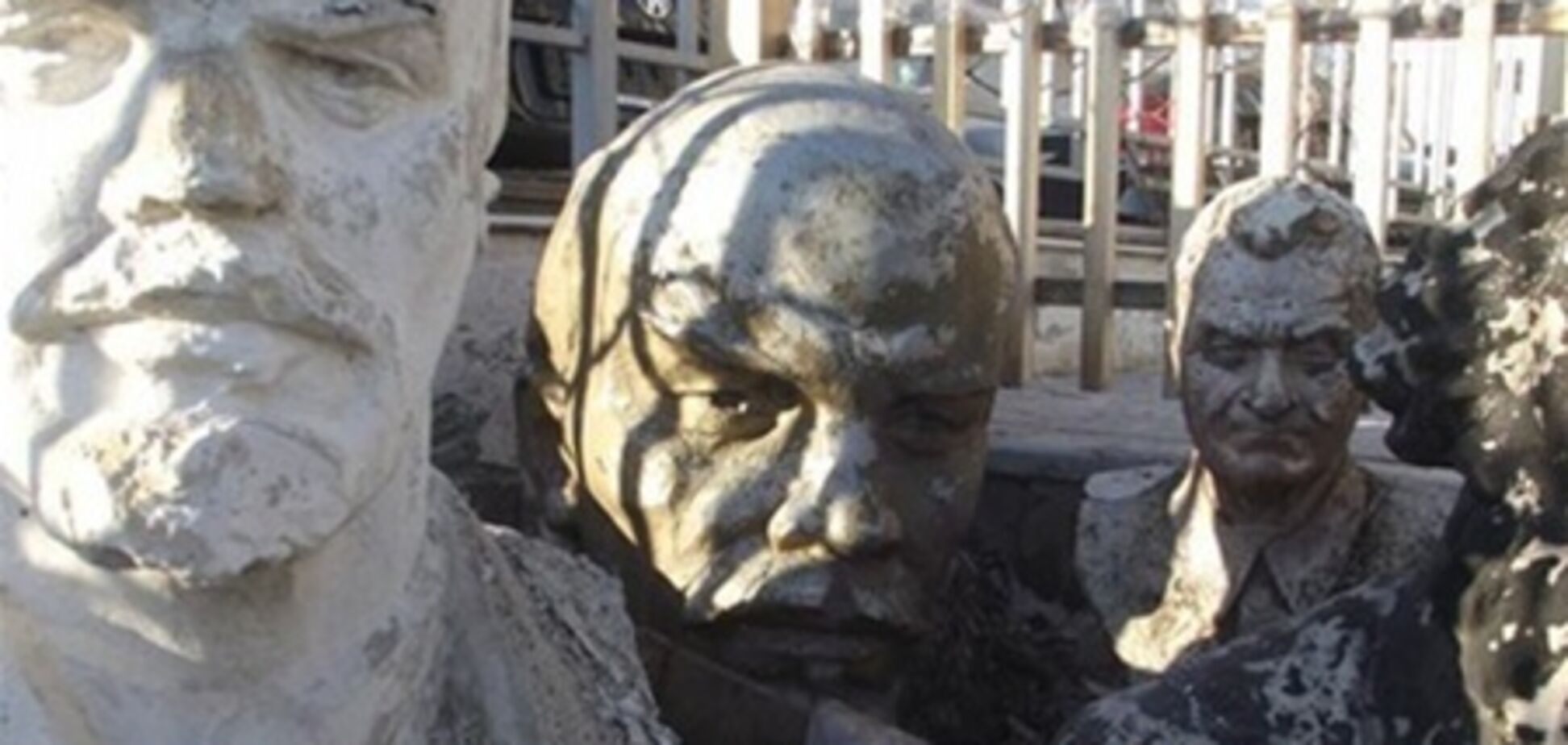 Кличко призывает 'Свободу' не разрушать памятники