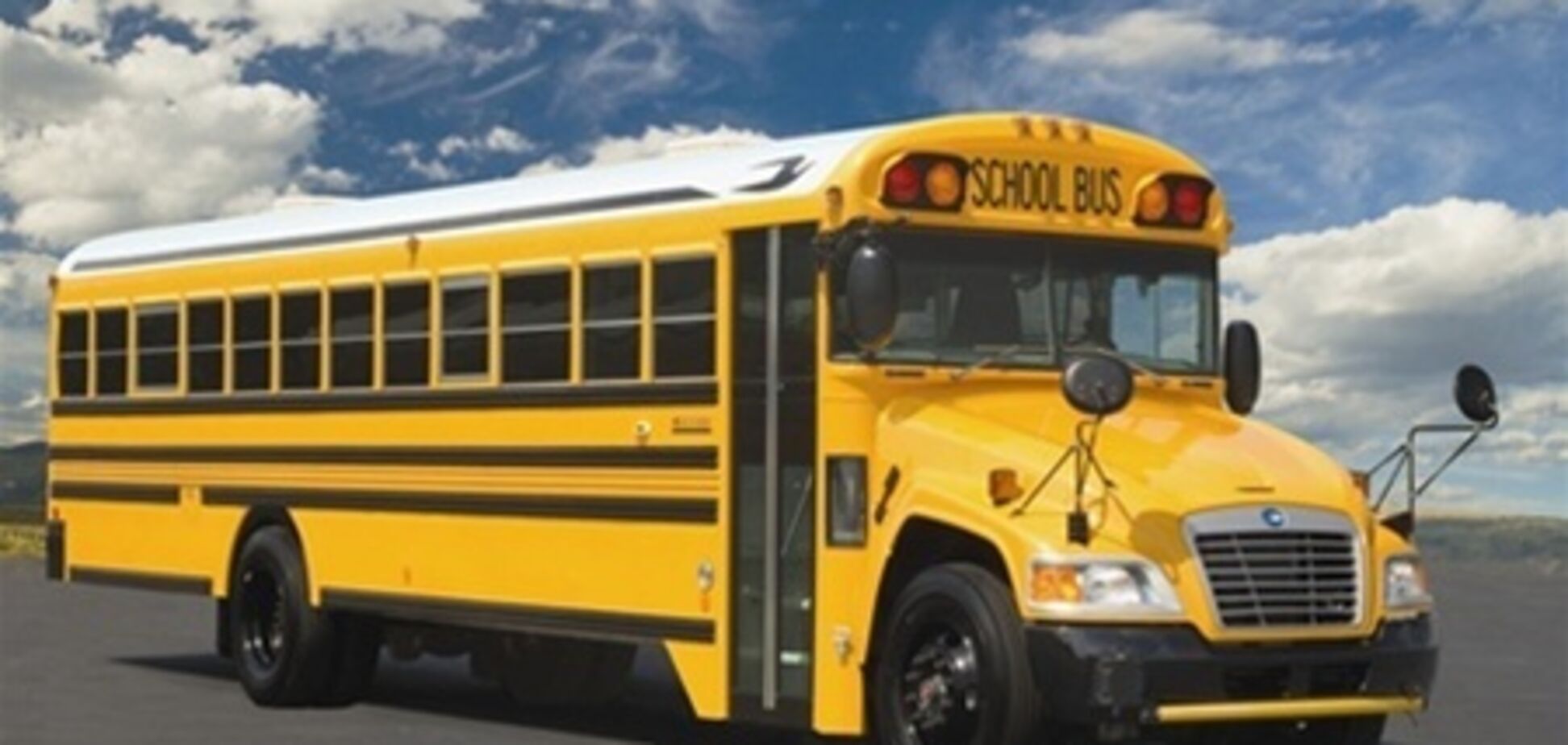 В США перевернулся автобус с детьми: 11 пострадавших