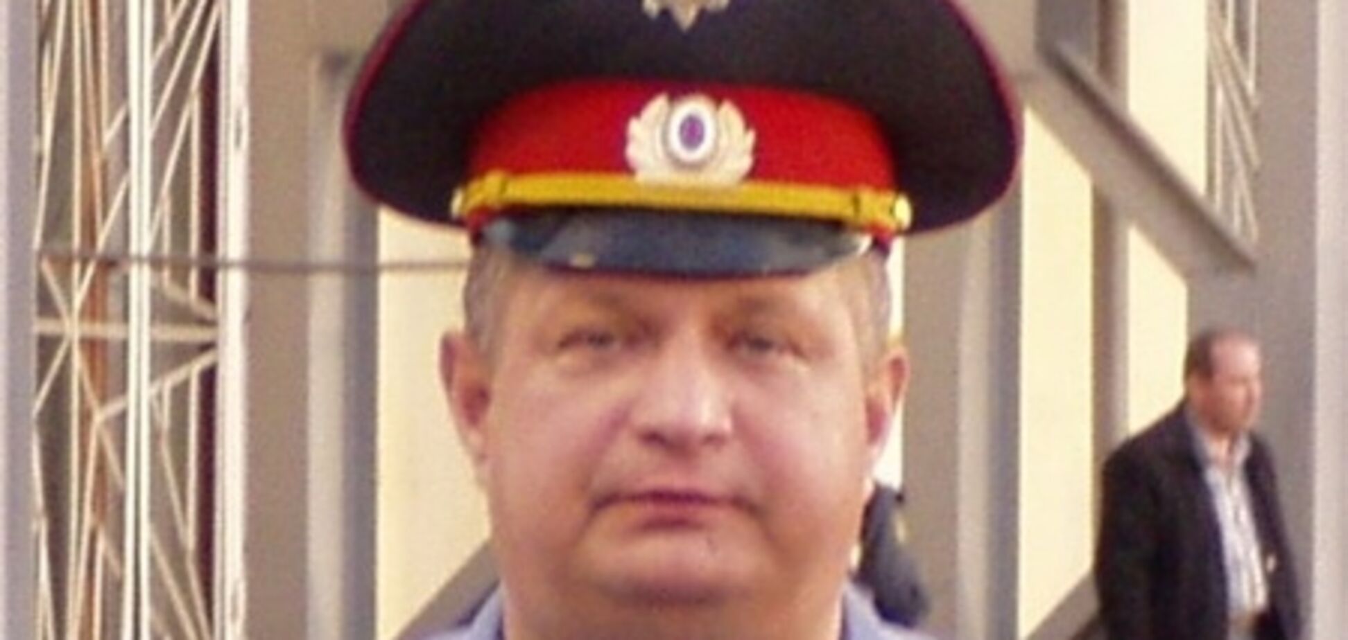 В Новосибирске на 'Супердискотеке 90-х' умер полковник полиции