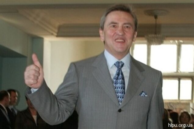 Черновецкий платит строителям по 3 тысячи евро в месяц. Видео