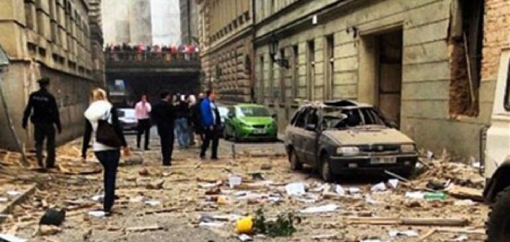 Потужний вибух у Празі: МЗС з'ясовує, чи є серед постраждалих українці