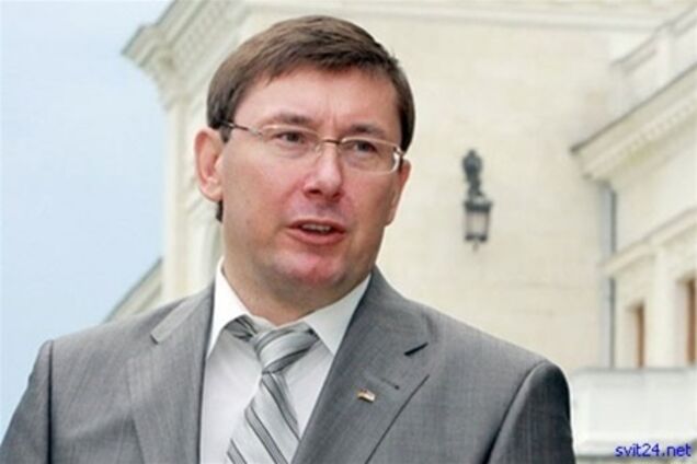 Суд переніс скаргу Луценка до Кузьміна на 21 травня