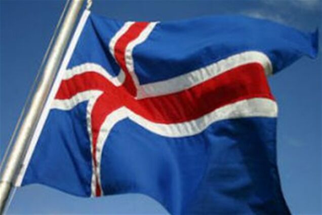 У Ісландський парламент пройшли троє 'піратів'