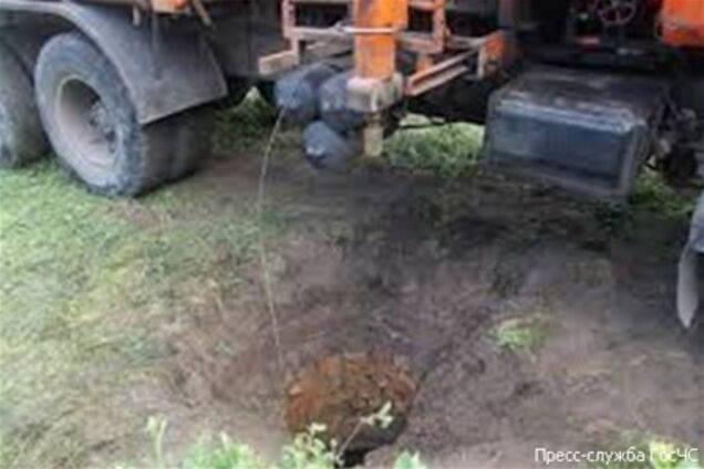 У Дніпродзержинську знайдено тіло хлопчика, що впав у каналізацію