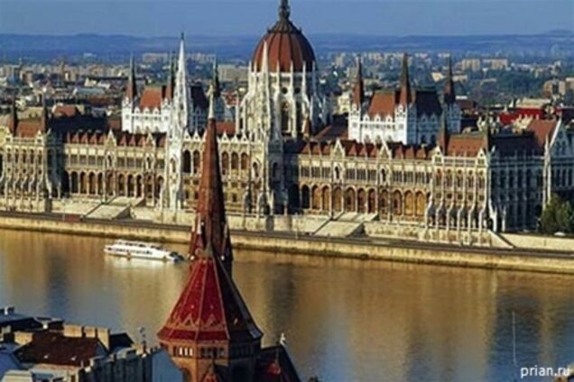 Жилье в Венгрии продолжает стремительно дешеветь