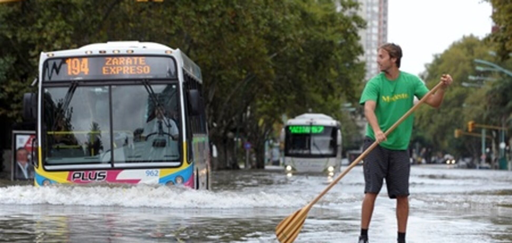 Буря и наводнение в Буэнос-Айресе