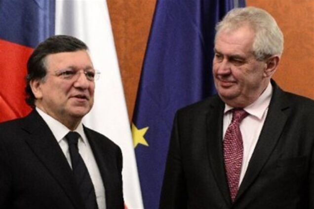 Президент Чехии предложил перенести штаб-квартиру ЕС в Прагу