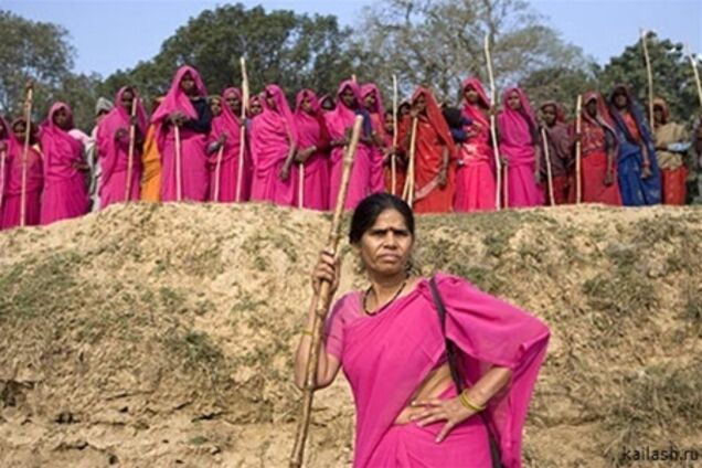В Индии создали электронное белье, спасающее женщин от насильников