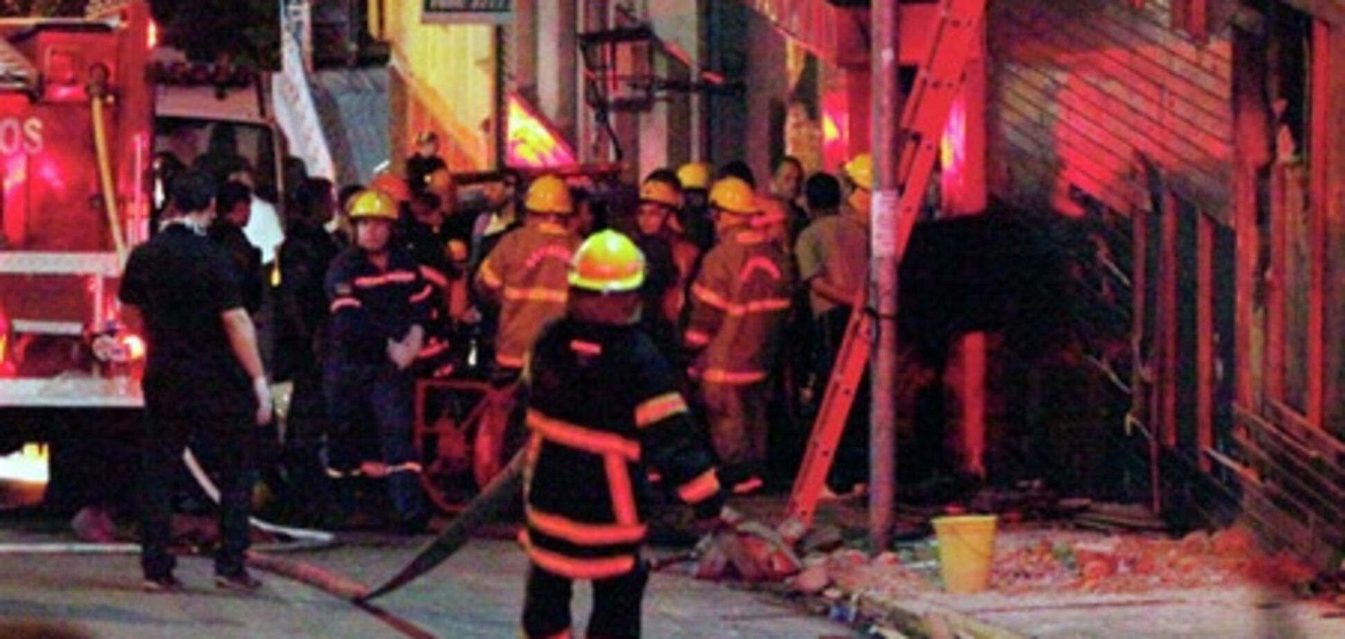 Звинувачення у справі про пожежу в бразильському нічному клубі пред'явили його співробітникам