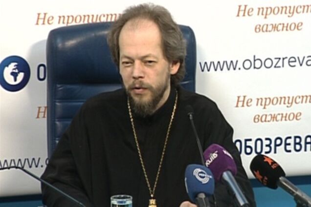 Софии Киевской угрожает не богослужение, а поток машин по Владимирской – УПЦ МП