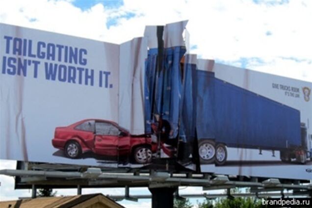 Бродский: реклама не должна отвлекать водителей