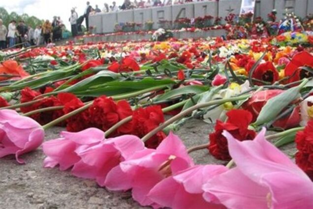 9 травня комуністи проведуть по всій Україні 'Паради переможців'
