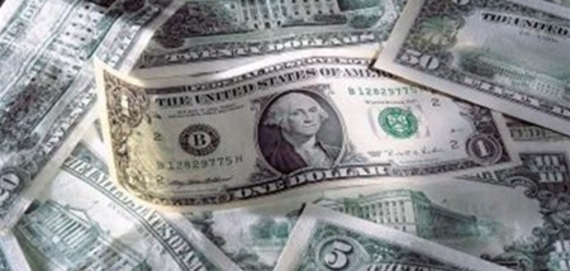 Доллар снизился на межбанке, 04 апреля 2013