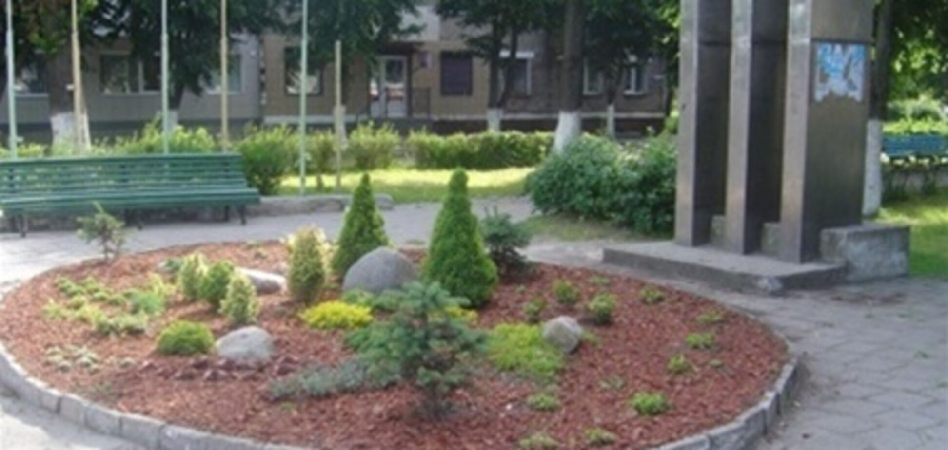 В Херсоне взорвалась клумба