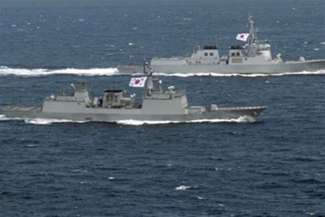 Південна Корея вивела в море ракетні есмінці