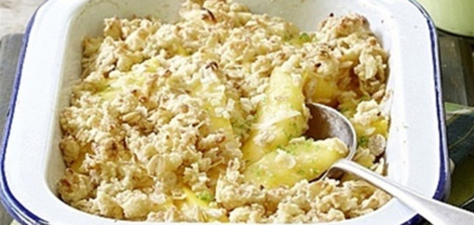 Кокосово-манговый крамбл