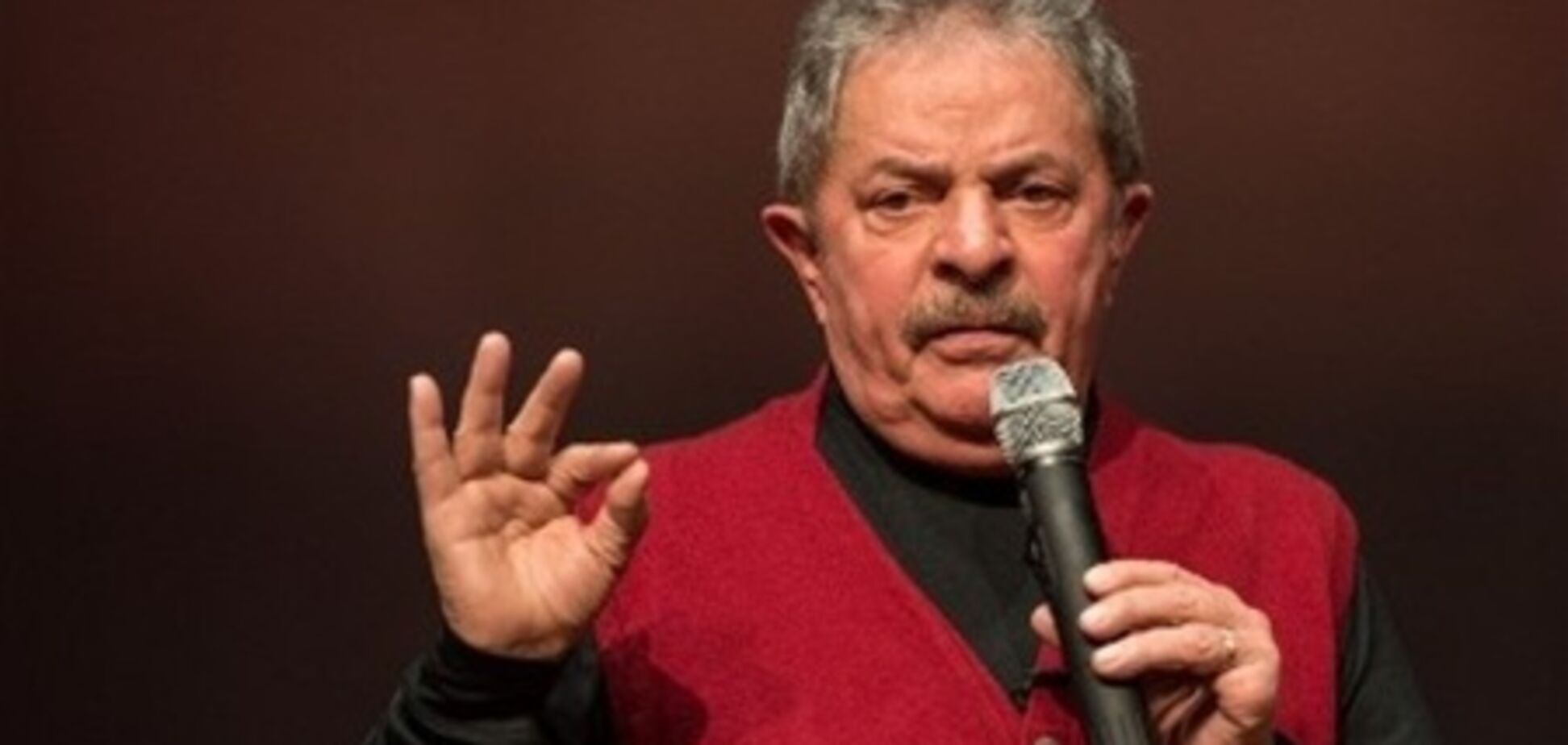 Экс-президента Бразилии подозревают в коррупции