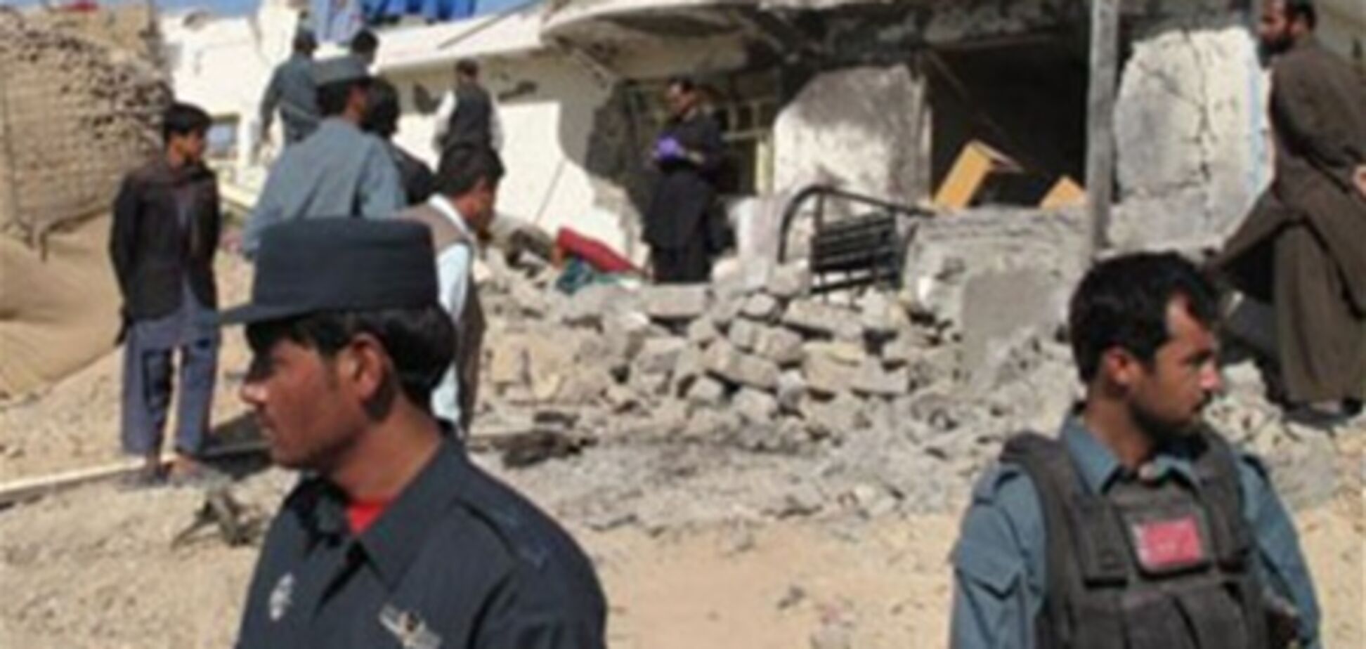 В Афганістані терорист-смертник вчинив замах на губернатора провінції