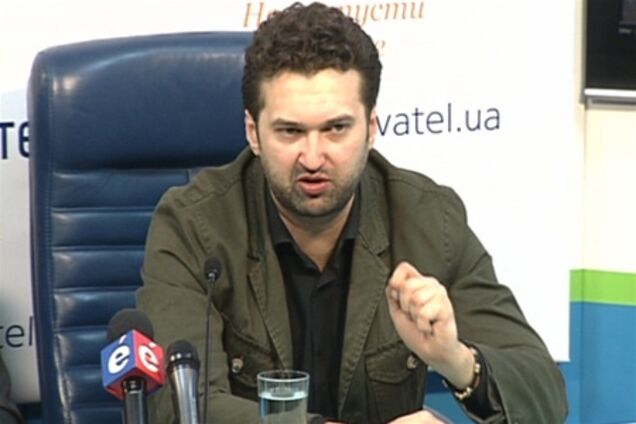 Яценюку порекомендовали разобраться с 'кроликом'