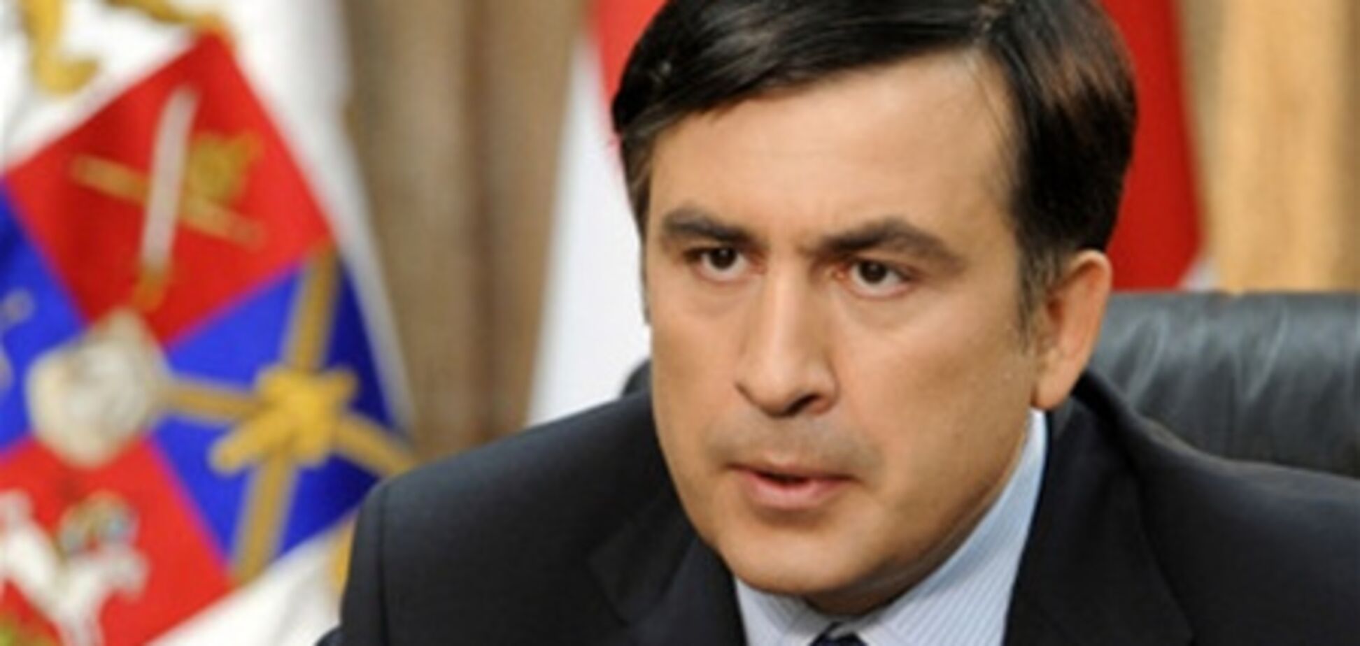 Саакашвили сломал руку, упав с велосипеда - СМИ