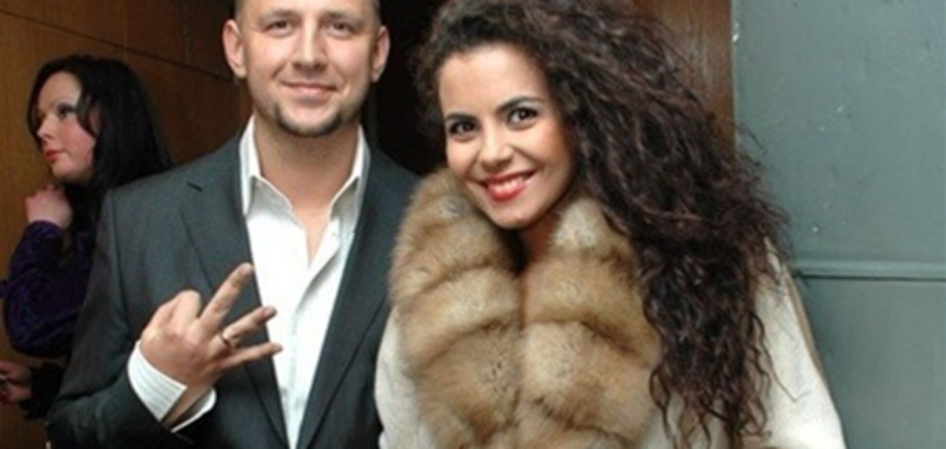 Потапа і Настю прямо на сцені закидали яйцями